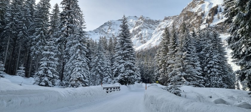 Sprookjesachtige beelden tijdens onze wandeling omhoog richting Kolm Saigurn