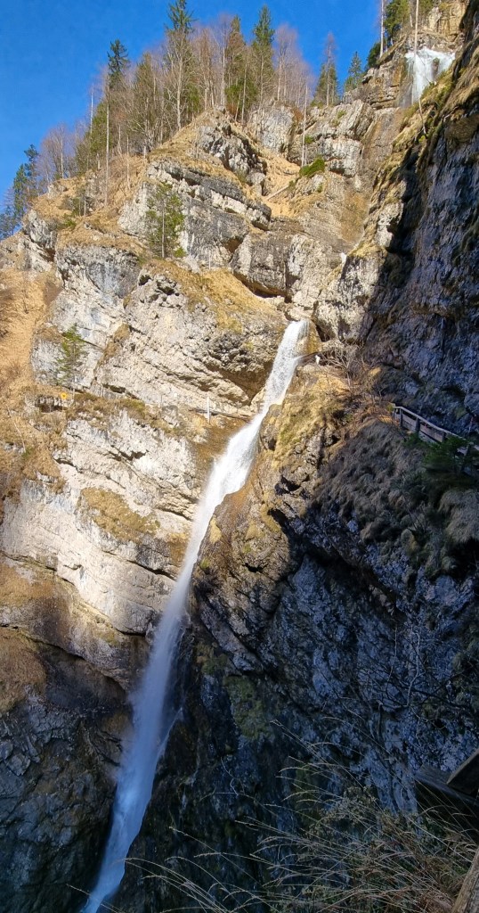 de 200 meter hoge Staubfall